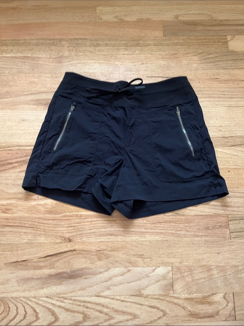 Athleta Black Women's Athletic Shorts with Zip Pockets